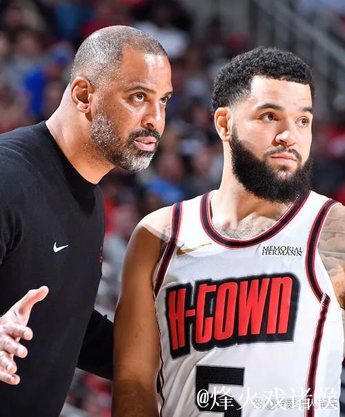 卡拉格:公开指责高层不妥,马雷斯卡下赛季恐无缘执教蓝军 卡拉格:公开指责高层不妥,马雷斯卡下赛季恐无缘执教蓝军